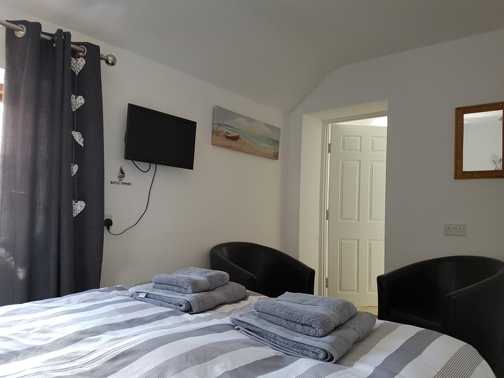 Causeway Bay Guesthouse ポートラッシュ エクステリア 写真