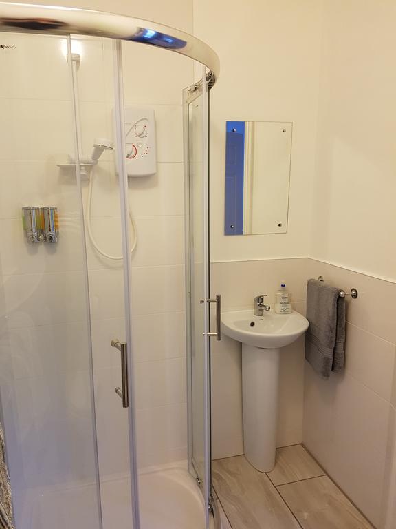Causeway Bay Guesthouse ポートラッシュ エクステリア 写真