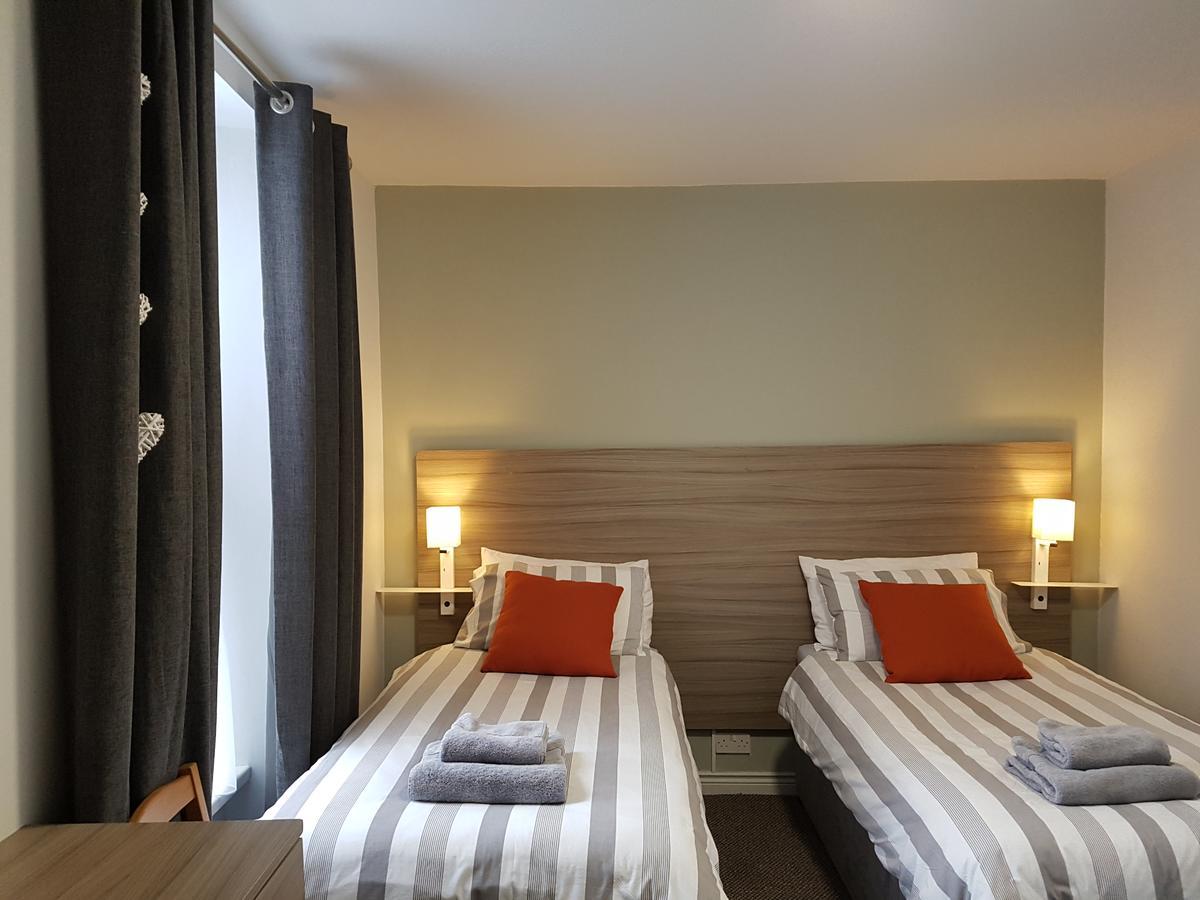 Causeway Bay Guesthouse ポートラッシュ エクステリア 写真