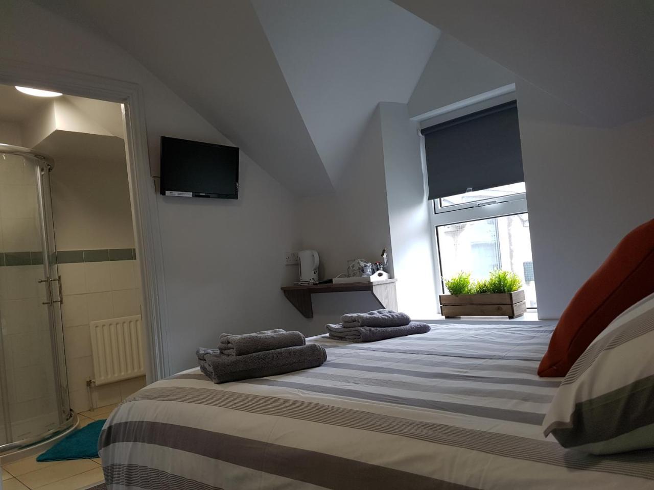 Causeway Bay Guesthouse ポートラッシュ エクステリア 写真