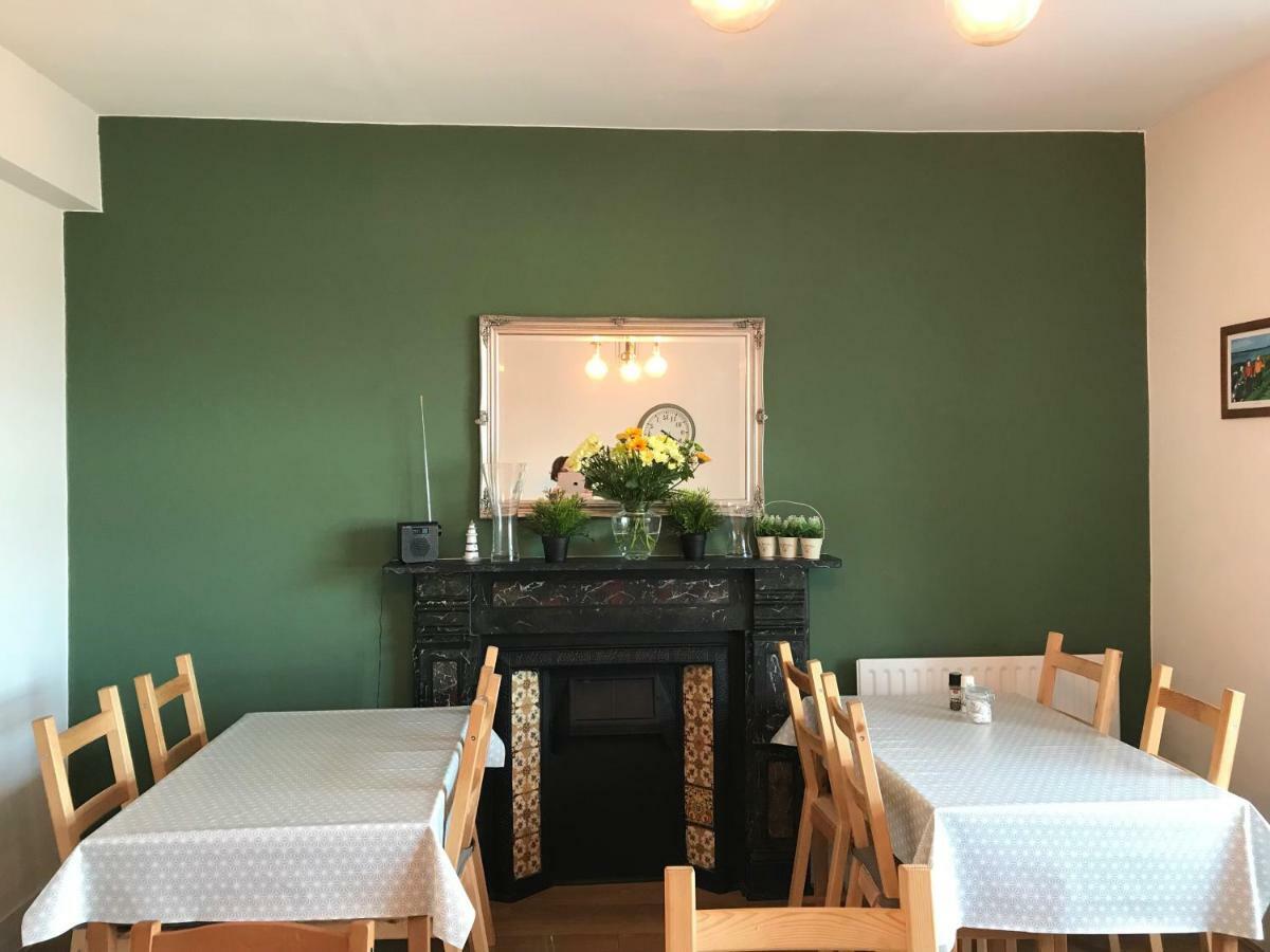 Causeway Bay Guesthouse ポートラッシュ エクステリア 写真